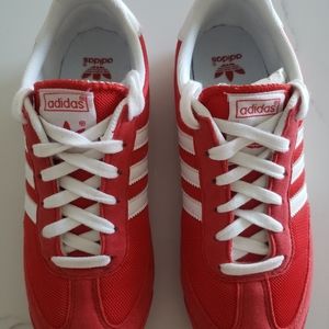 Classes Adidas Dragon- Red/White Size 5.5